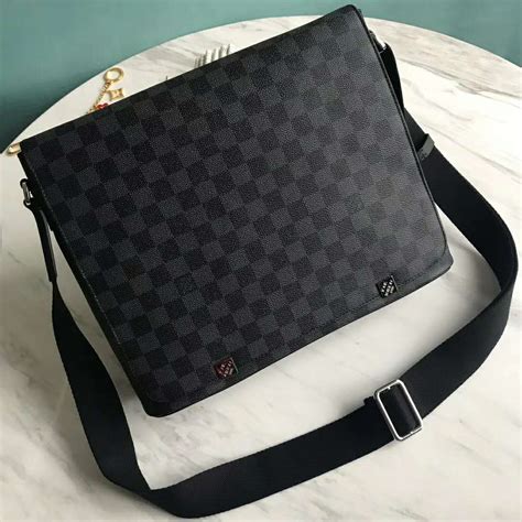 louis vuitton bags mens black|men's handbags louis vuitton.